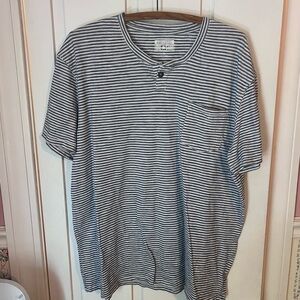 Men’s Converse T shirt